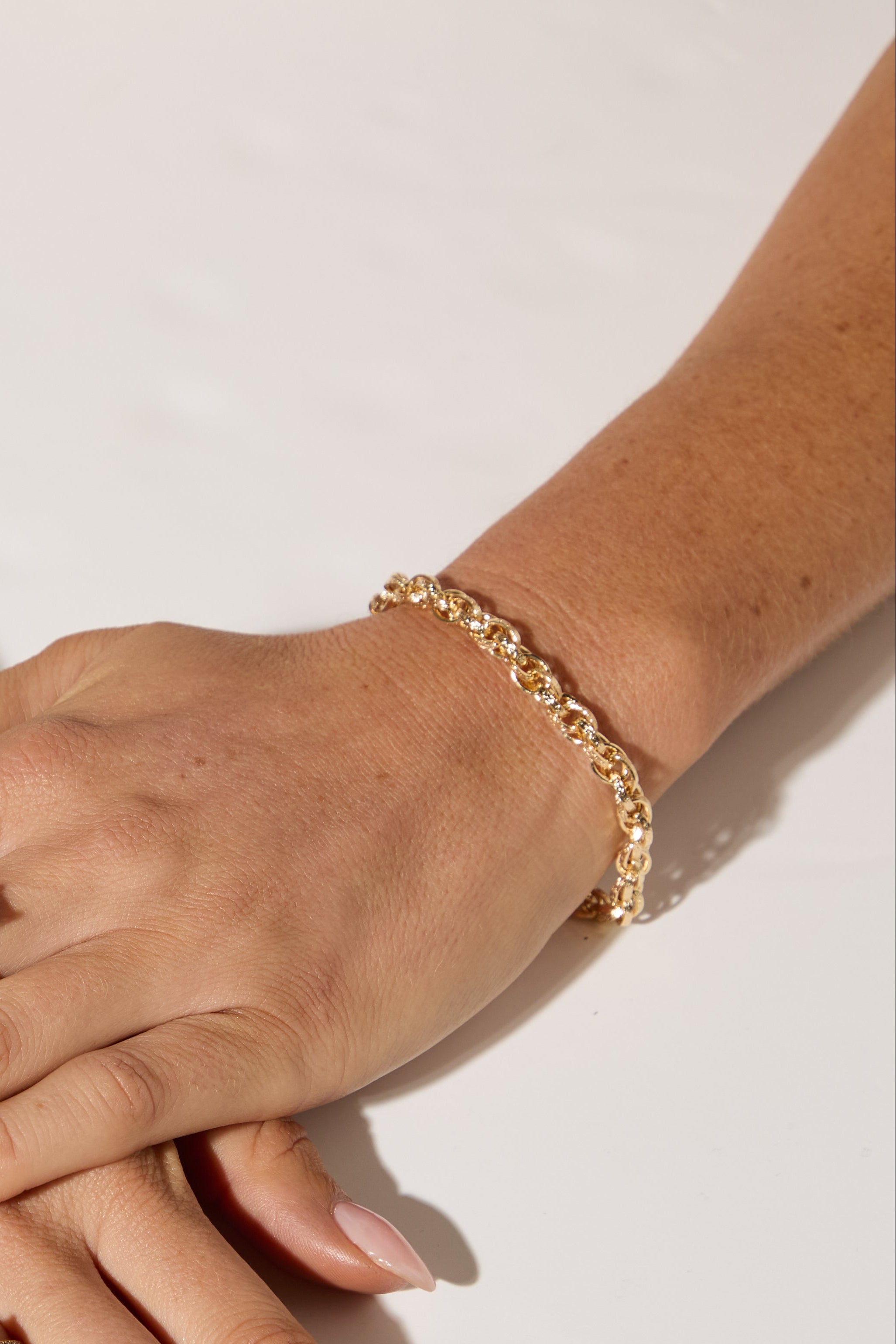9ct Yellow Gold POW Hollow Bracelet