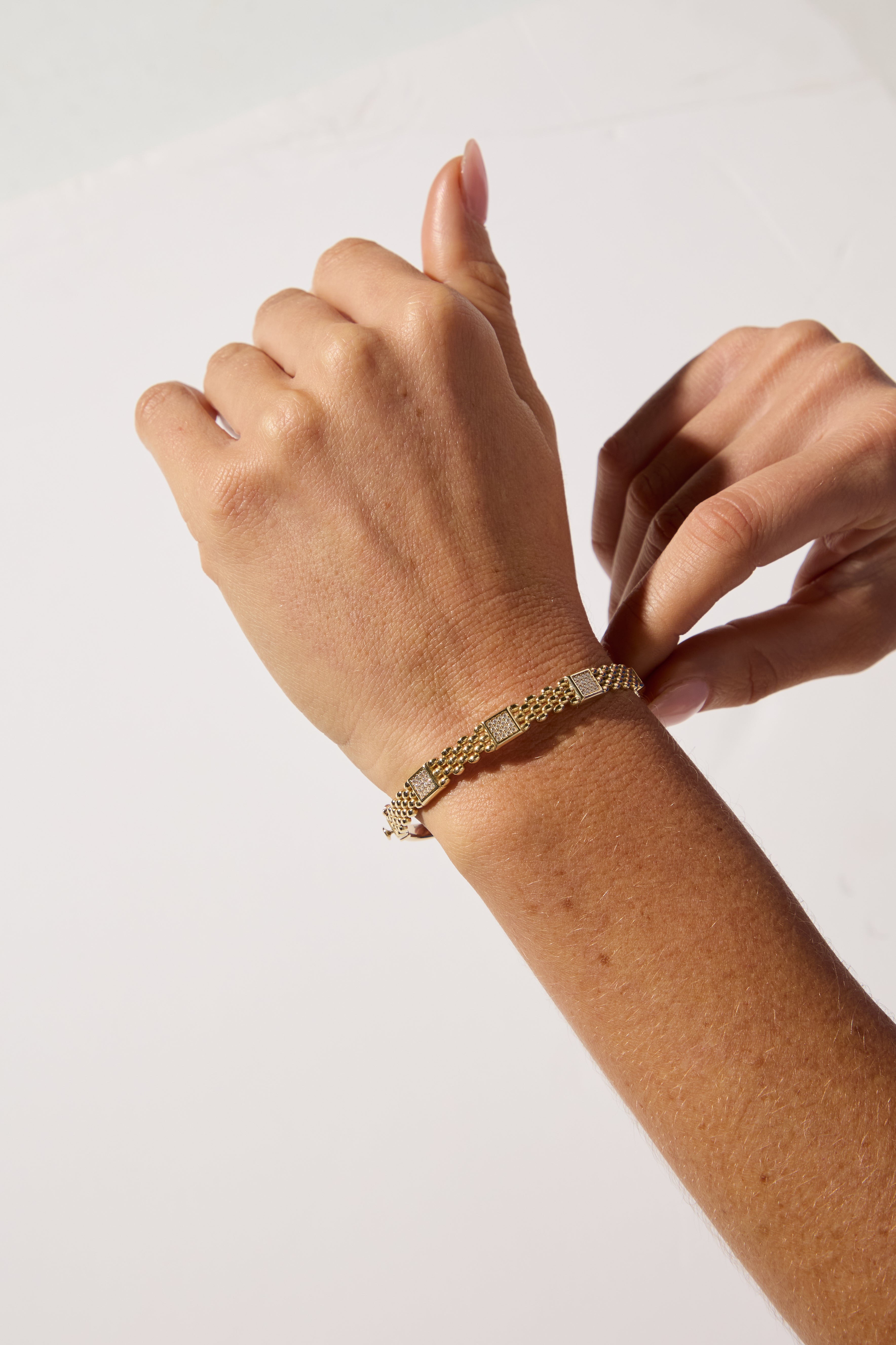 9ct Yellow Gold Panther Link CZ Bangle