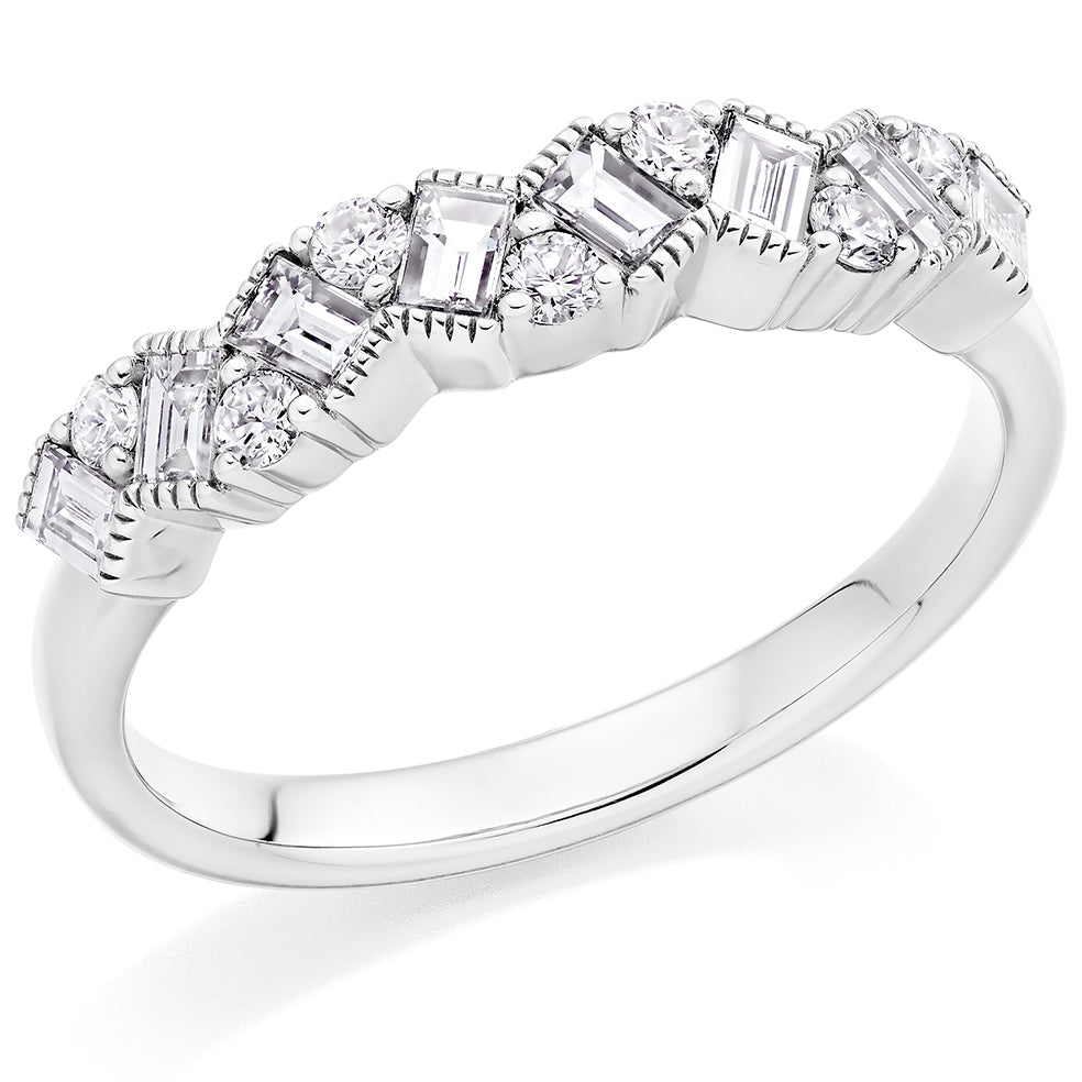 white/HET11696