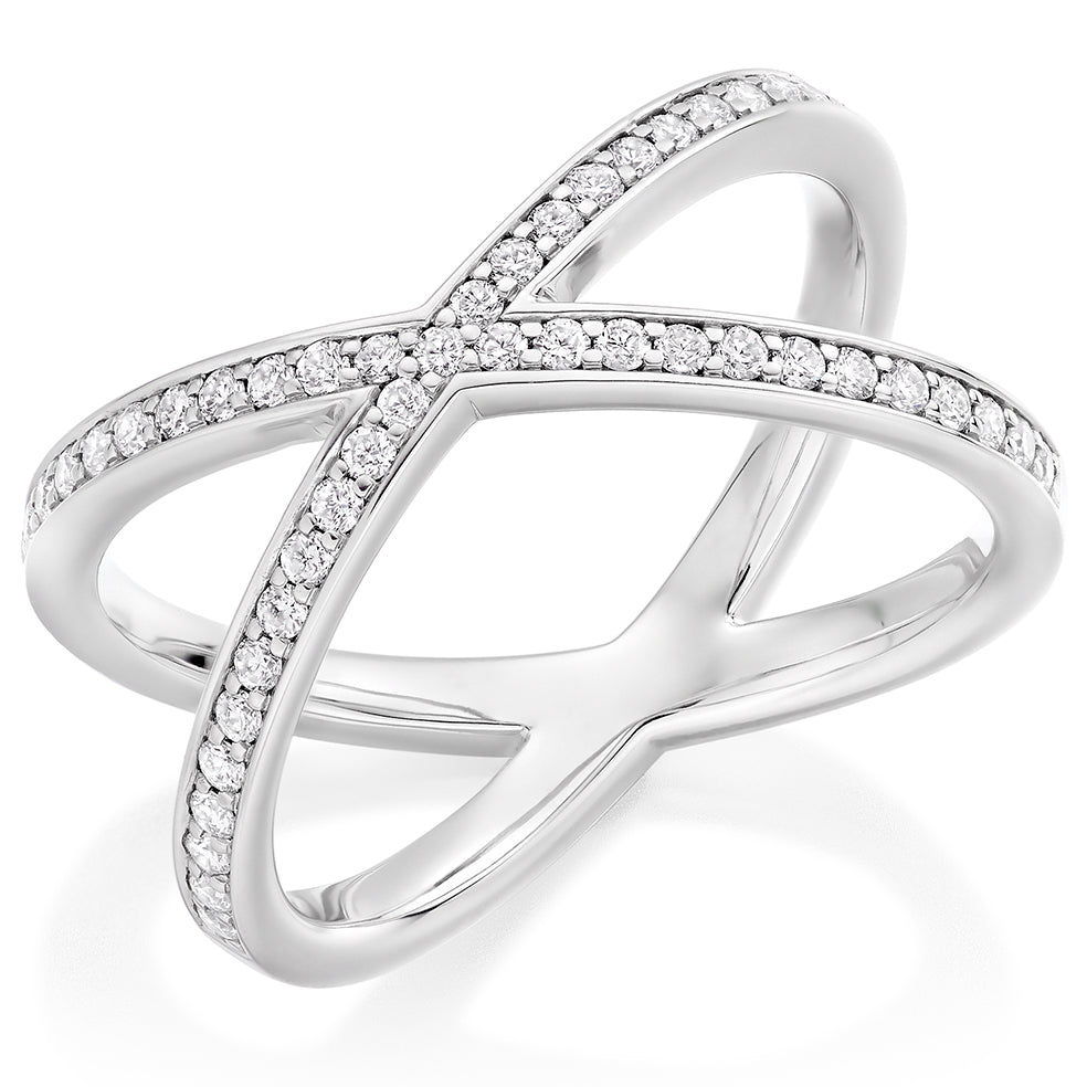 white/HET11749