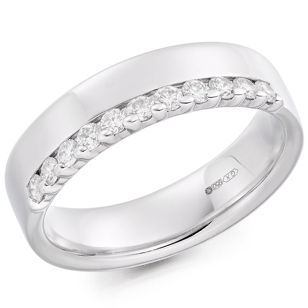 white/HET2657
