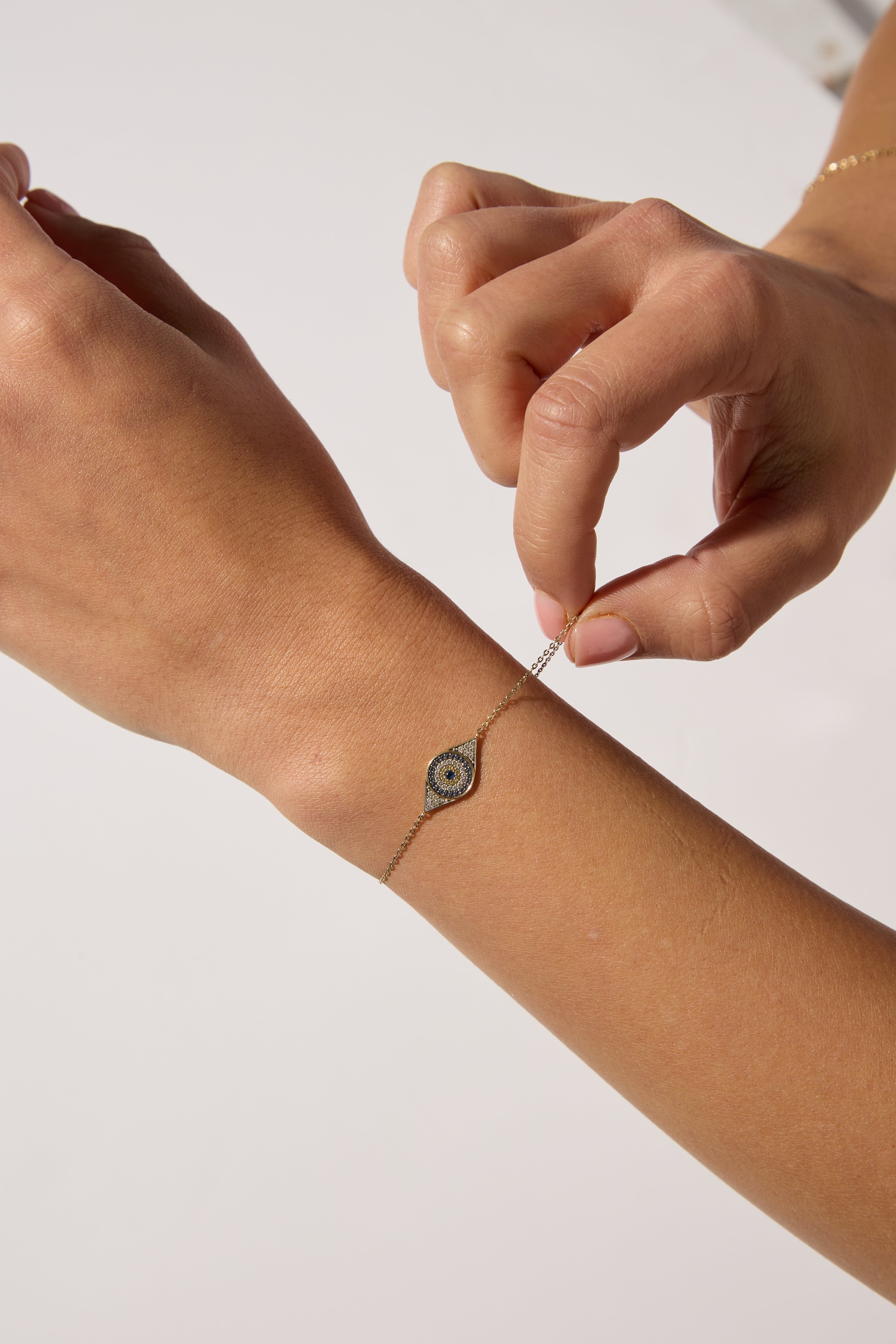 9ct Yellow Gold Evil Eye Bracelet