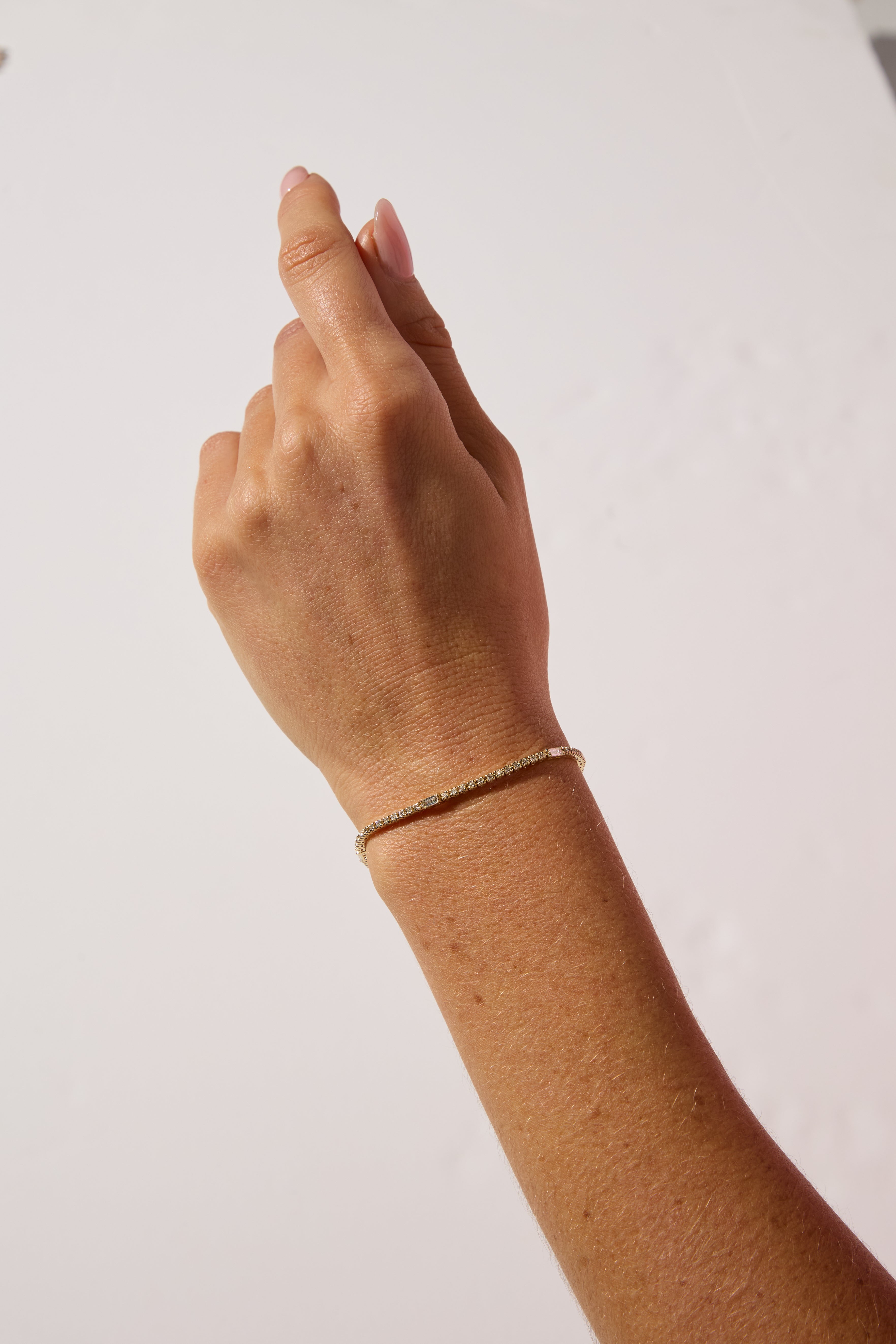 14ct Yellow Gold Natural Diamond Line Bracelet