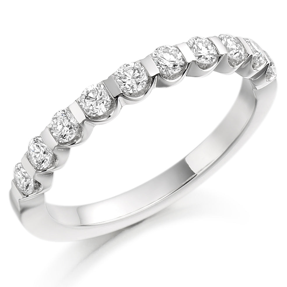 white/HET1035