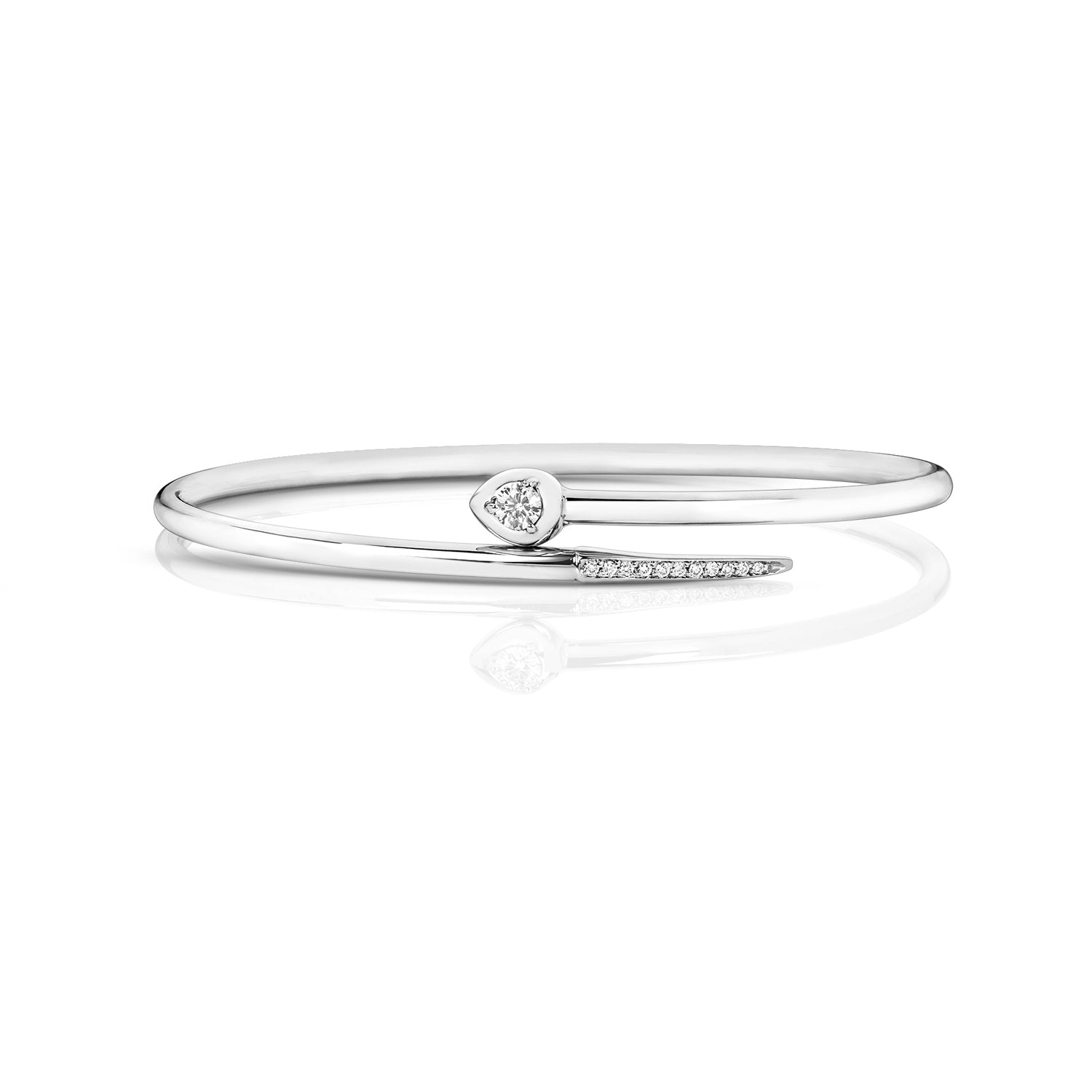 DIAMOND HEART CROSSOVER BANGLE IN 18CT WHITE GOLD