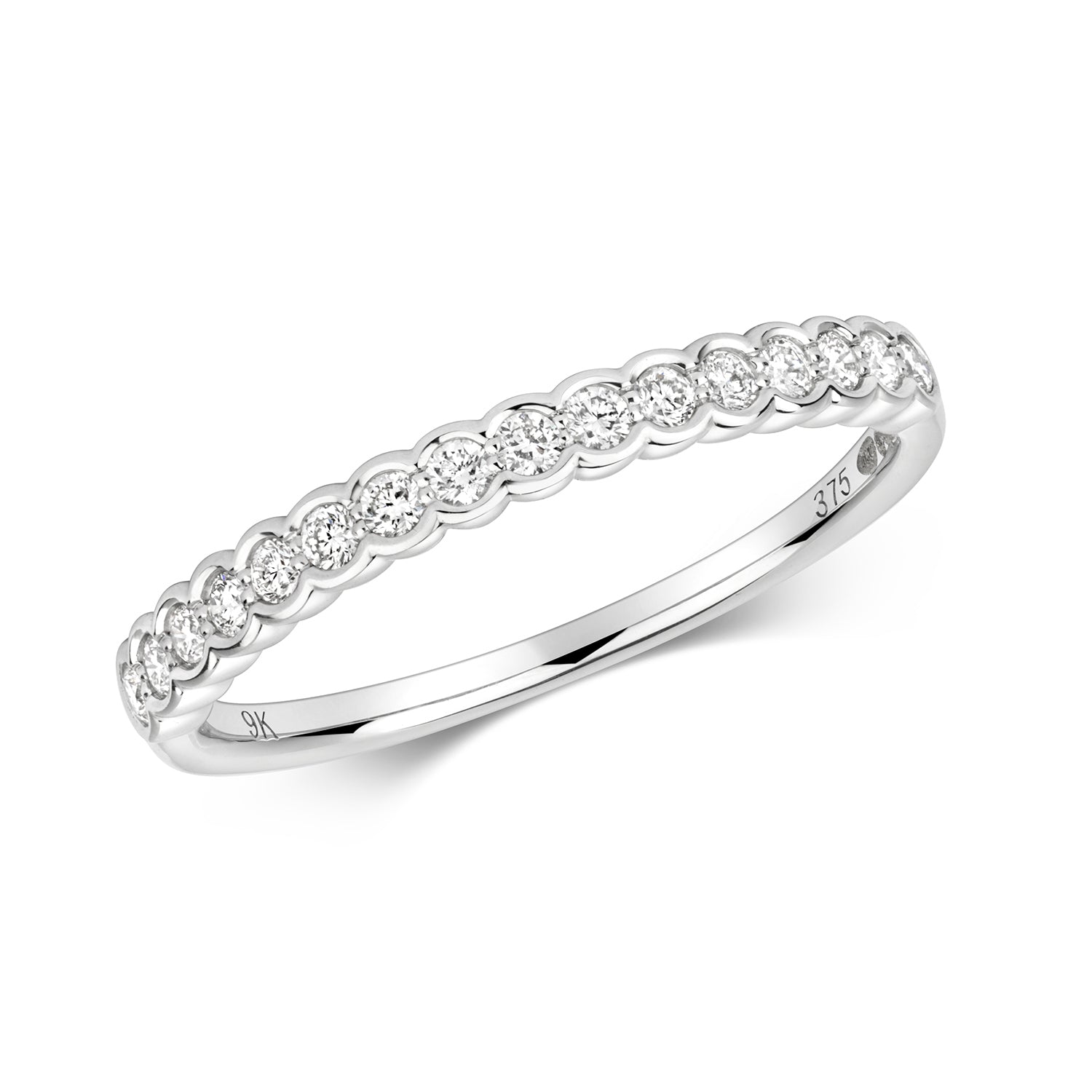 DIAMOND RING IN 18CT WHITE GOLD